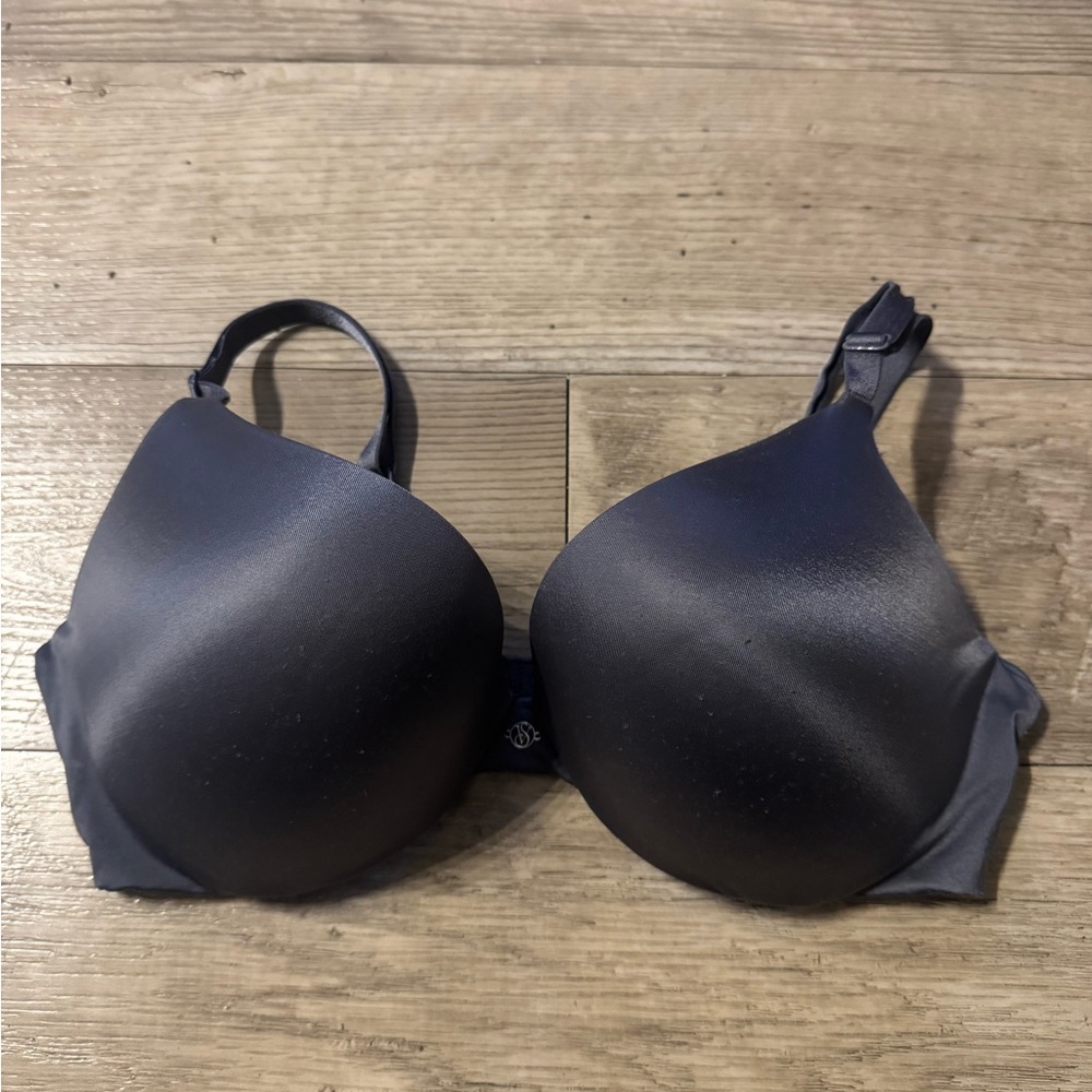 Victoria's Secret Navy Smooth T-Shirt Bra
